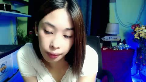 urcrushnextdoor_ online show from December 23, 2024, 9:16 am