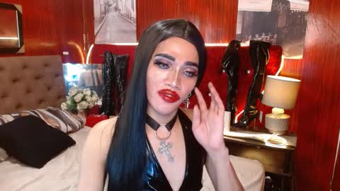 KENDALL online show from December 9, 2024, 7:29 pm