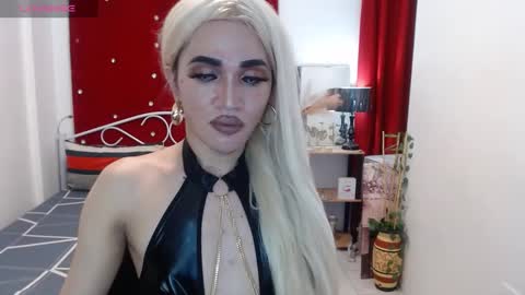 KENDALL online show from March 4, 2025, 3:26 pm