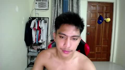 Snapshot of urcuteguy_jhonx chatting on April 15, 2026, 8:53 pm Dannie online show from April 15, 2026, 8:53 pm