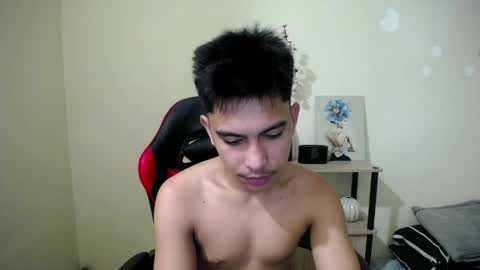 Snapshot of urcuteguy_jhonx chatting on April 25, 2026, 7:33 am Dannie online show from April 25, 2026, 7:33 am