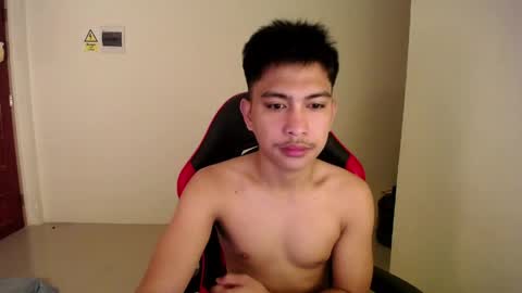 Snapshot of urcuteguy_jhonx chatting on April 29, 2026, 12:31 pm Dannie online show from April 29, 2026, 12:31 pm