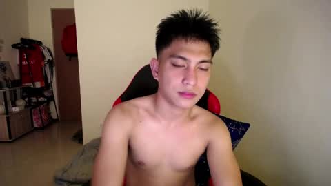 Snapshot of urcuteguy_jhonx chatting on May 24, 2026, 4:01 pm Dannie online show from May 24, 2026, 4:01 pm