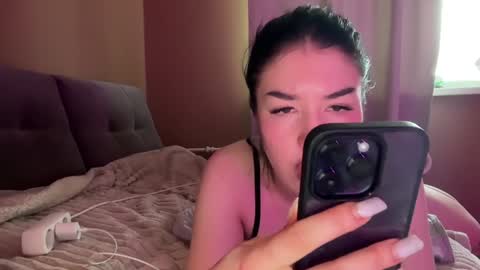 Snapshot of urdevilbaby chatting on December 22, 2024, 9:44 am Margo online show from December 22, 2024, 9:44 am