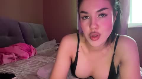 Snapshot of urdevilbaby chatting on January 27, 2025, 10:16 am Margo online show from January 27, 2025, 10:16 am