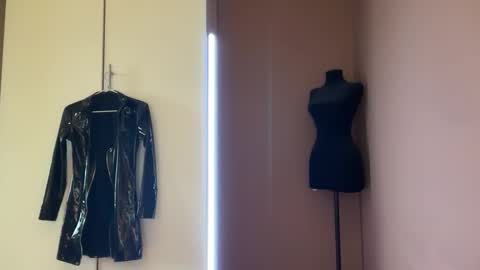 Margo online show from December 19, 2025, 8:21 am