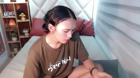 Sweetacyl online show from January 10, 2026, 12:40 pm