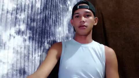 urdreamboy_clarin online show from May 8, 2026, 4:23 pm