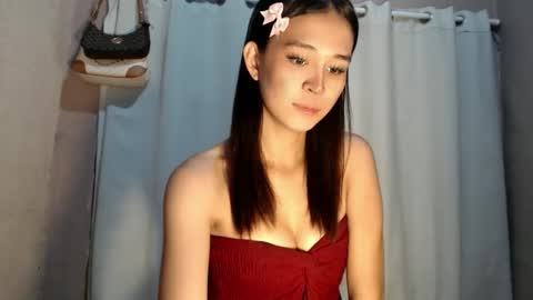 Snapshot of urdreamgirl_stephanie chatting on April 15, 2026, 5:25 am stephanie online show from April 15, 2026, 5:25 am