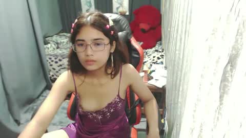 urdreamgirljayne online show from December 3, 2024, 12:13 am