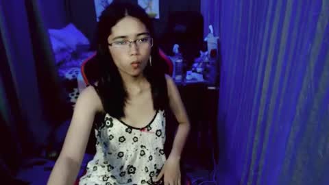 urdreamgirljayne online show from January 18, 2025, 12:36 pm