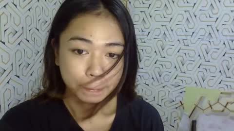 ayumi reacher online show from March 27, 2026, 9:42 am