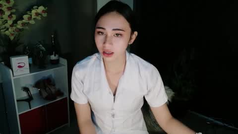 urfave_bbgirl online show from January 15, 2026, 9:25 am