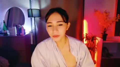 urfave_bbgirl online show from April 11, 2026, 10:19 am