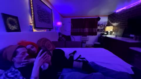 UrFavoriteDreamTeam online show from March 14, 2026, 9:37 am