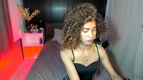 Rianne online show from October 17, 2025, 8:50 am