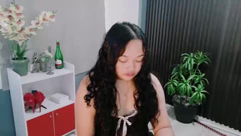 Snapshot of urfavouritecravings chatting on February 8, 2026, 1:42 am Scarlet online show from February 8, 2026, 1:42 am