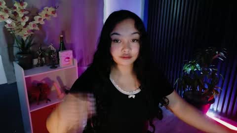 Snapshot of urfavouritecravings chatting on February 11, 2026, 2:27 am Scarlet online show from February 11, 2026, 2:27 am