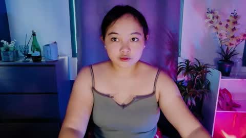 Snapshot of urfavouritecravings chatting on April 6, 2026, 1:58 am Scarlet online show from April 6, 2026, 1:58 am