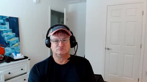 Gregor online show from December 15, 2025, 2:43 pm