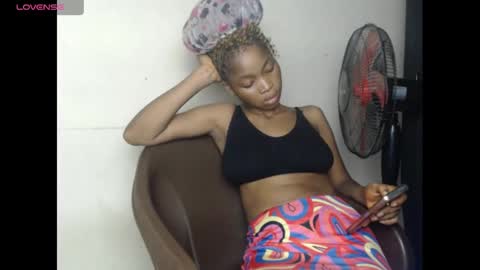 urflirtydoll online show from January 7, 2025, 9:25 pm
