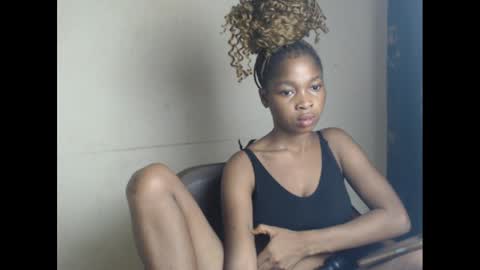 urflirtydoll online show from January 21, 2025, 8:32 pm
