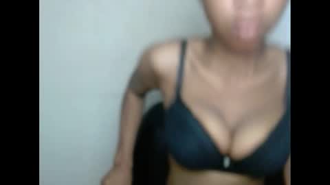 urflirtydoll online show from February 17, 2025, 7:10 pm