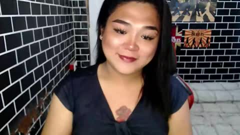 Dimple online show from September 18, 2025, 5:59 pm