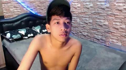 Snapshot of urhardfucker_joseph chatting on March 16, 2026, 9:19 pm urhardfucker_joseph online show from March 16, 2026, 9:19 pm