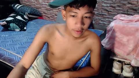 Snapshot of urhardfucker_joseph chatting on March 20, 2026, 8:52 am urhardfucker_joseph online show from March 20, 2026, 8:52 am