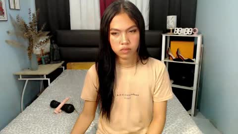 zoey noir online show from January 4, 2025, 4:32 pm