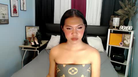 zoey noir online show from January 14, 2025, 7:21 pm