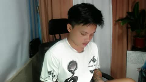 Snapshot of urhot_fucker13 chatting on October 5, 2025, 10:13 am JUST CALL MY NAME jayrus online show from October 5, 2025, 10:13 am