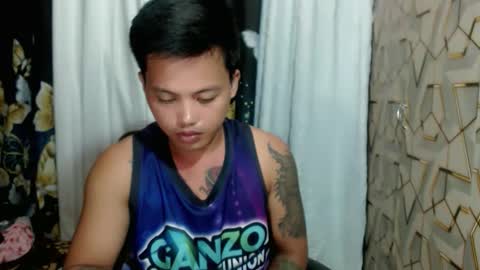 Snapshot of urhot_fucker13 chatting on May 5, 2026, 8:17 pm JUST CALL MY NAME jayrus online show from May 5, 2026, 8:17 pm