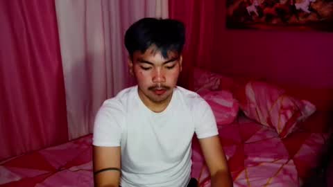 Snapshot of urhot_kharlxoxo chatting on November 10, 2025, 12:15 pm john carlo online show from November 10, 2025, 12:15 pm