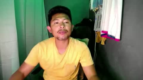 hi im angelo online show from September 16, 2025, 11:22 am