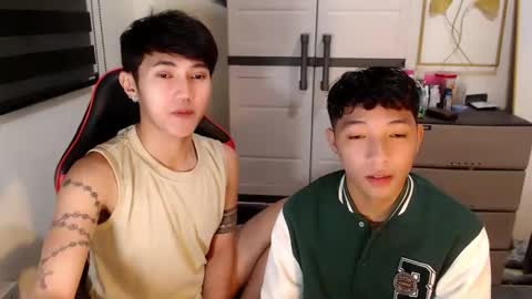 Ethan online show from May 4, 2026, 5:53 pm
