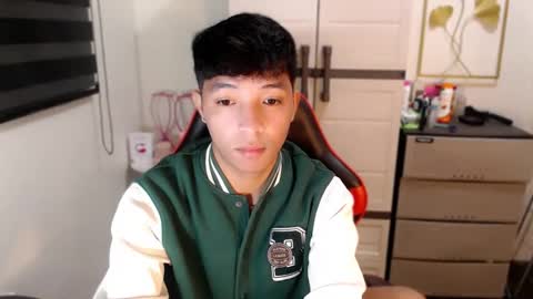 Ethan online show from May 7, 2026, 4:23 pm