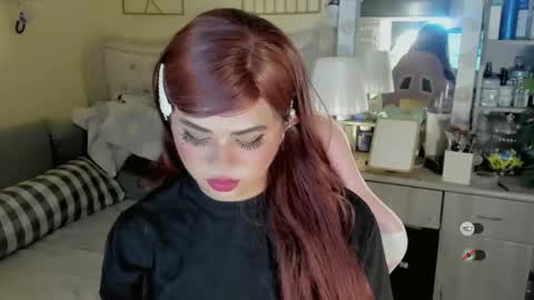 urhotfantasy online show from March 10, 2026, 9:03 am