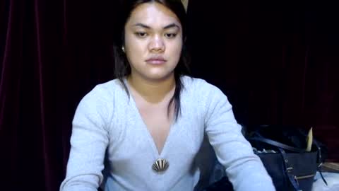 urhottie_bella online show from June 15, 2026, 8:22 pm