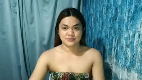 urhottie_bella online show from June 20, 2026, 2:58 am