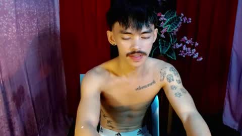Snapshot of urhunky_boy chatting on July 21, 2026, 9:22 am urhunky_boy online show from July 21, 2026, 9:22 am