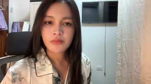 Amira online show from October 8, 2025, 12:41 am