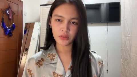 Amira online show from October 9, 2025, 12:52 am