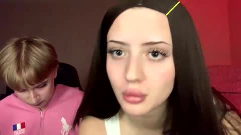 Snapshot of urkusak chatting on November 9, 2025, 6:39 pm urkusak online show from November 9, 2025, 6:39 pm