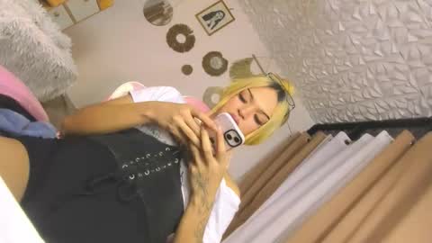 jhaii online show from March 19, 2026, 5:39 pm