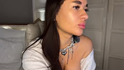 Snapshot of urlillshy chatting on October 18, 2025, 1:08 am Kristina online show from October 18, 2025, 1:08 am