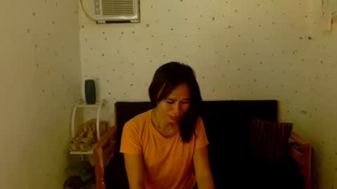 urlovely_che online show from October 5, 2025, 4:11 am