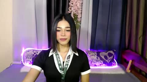 urlovely_jemma online show from April 16, 2026, 8:53 pm