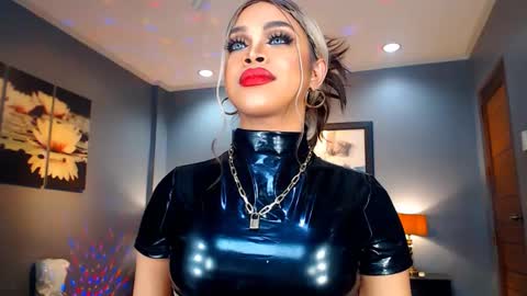 UrMajestyTyra online show from December 25, 2024, 3:08 am